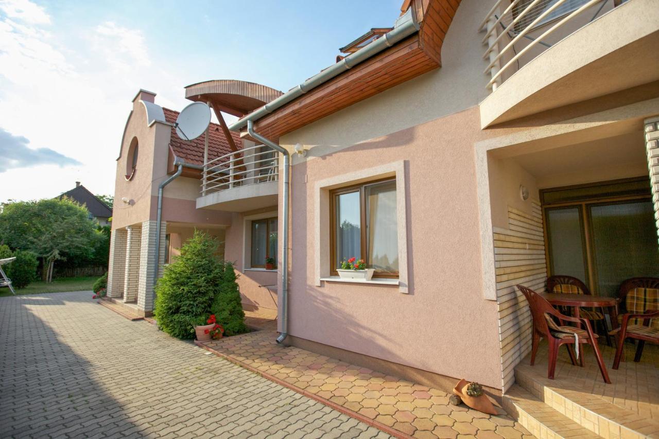 Aranyapartman Hajduszoboszlo Exterior photo